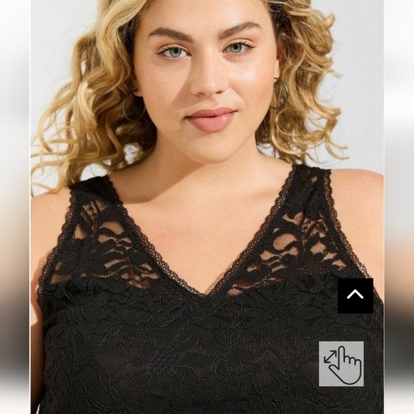Torrid Stretch Lace V-Neck Tank, plus size 5x - Picture 2 of 5